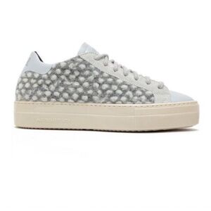 P448 Wool exterior shoe